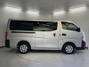 ２ＷＤ　横滑り防止装置　オートライト　オートマチックハイビーム　ＬＥＤヘッドライト　マニュアルエアコン　ＥＴＣ車載器　運転席・助手席エアバッグ　パワステ　パワーウインドウ　ＡＢＳ　純正ＣＤチューナー（愛媛県）の中古車