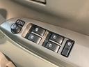 ２ＷＤ　ＣＶＴ車　ＣＤ　ラジオ　ＥＴＣ　片側電動スライドドア　オートライト　プッシュスタート　オートエアコン　パワステ　パワーウィンドウ　キーフリーシステム　電動格納ドアミラー（愛媛県）の中古車