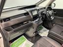 純正ナビ　バックモニター　フルセグＴＶ　ＣＤ　ＤＶＤ　Ｂｌｕｅｔｏｏｔｈ　後席モニター　ドラレコ　ＥＴＣ　両側電動スライドドア　クルーズコントロール　オートライト　ＬＥＤヘッドライト　プッシュスタート（愛媛県）の中古車