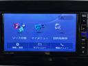 純正ナビ　パノラマモニター　フルセグＴＶ　ＣＤ　ＤＶＤ　ＵＳＢ　Ｂｌｕｅｔｏｏｔｈ　両側電動スライドドア　オートライト　ＬＥＤヘッドライト　ベンチシート　プッシュスタート　アイドリングストップ（愛媛県）の中古車