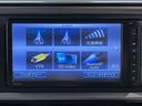 純正ナビ　バックモニター　フルセグＴＶ　ＣＤ　ＤＶＤ　ＵＳＢ　Ｂｌｕｅｔｏｏｔｈ　ドラレコ　ＥＴＣ　プッシュスタート　アイドリングストップ　オートライト　ベンチシート　障害物センサー　キーフリー（愛媛県）の中古車