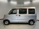２ＷＤ　５速ミッション車　ラジオ　パワステ　前席パワーウィンドウ　キーレスエントリー　運転席エアバッグ　助手席エアバッグ（愛媛県）の中古車