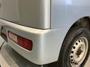 ２ＷＤ　５速ミッション車　ラジオ　パワステ　前席パワーウィンドウ　キーレスエントリー　運転席エアバッグ　助手席エアバッグ（愛媛県）の中古車