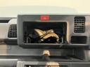 ４ＷＤ　ハロゲンヘッドライト　マニュアルエアコン　運転席エアバッグ　パワステ　全塗装済車　オーディオレス（愛媛県）の中古車