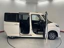 ４ＷＤ　プッシュスタート　両側電動スライドドア　横滑り防止装置　アイドリングストップ　オートライト　ＬＥＤヘッドライト　フロントフォグランプ　アダプティブクルーズコントロール　電動パーキングブレーキ（愛媛県）の中古車