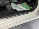 純正ナビ　バックモニター　フルセグＴＶ　ＣＤ　ＤＶＤ　Ｂｌｕｅｔｏｏｔｈ　ＥＴＣ　アイドリングストップ　クルーズコントロール　オートライト　ディスチャージヘッドライト　プッシュスタート　ベンチシート（愛媛県）の中古車
