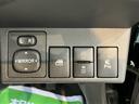 純正ナビ　バックモニター　フルセグＴＶ　ＣＤ　ＤＶＤ　ＵＳＢ　Ｂｌｕｅｔｏｏｔｈ　ＥＴＣ　ドラレコ　オートライト　ＬＥＤヘッドライト　前席シートヒーター　障害物センサー　アイドリングストップ　キーレス（愛媛県）の中古車