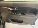 プッシュスタート　アイドリングストップ　横滑り防止装置　運転席シートヒーター　ベンチシート　オートライト　ＬＥＤヘッドライト　パノラマモニター　純正ナビ　ナビ連動ドライブレコーダー　ＥＴＣ車載器（愛媛県）の中古車