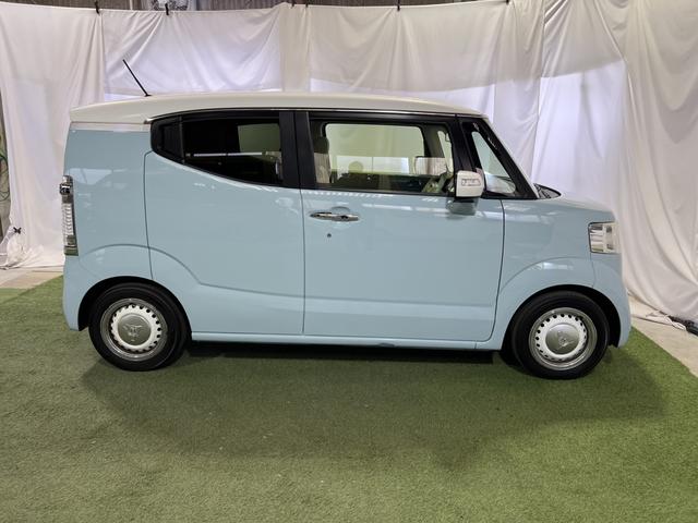 Ｎ−ＢＯＸスラッシュＧ・Ｌインテリアカラーパッケージディスプレイオーディオ　ＥＴＣ　バックカメラ　ステアリングスイッチ　シートヒーター　オートエアコン　認定中古車　ＣＶＴ　６６０（香川県）の中古車