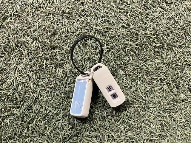 Ｎ−ＢＯＸスラッシュＧ・Ｌインテリアカラーパッケージディスプレイオーディオ　ＥＴＣ　バックカメラ　ステアリングスイッチ　シートヒーター　オートエアコン　認定中古車　ＣＶＴ　６６０（香川県）の中古車