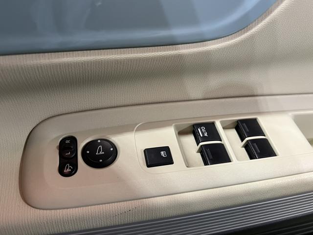 Ｎ−ＢＯＸスラッシュＧ・Ｌインテリアカラーパッケージディスプレイオーディオ　ＥＴＣ　バックカメラ　ステアリングスイッチ　シートヒーター　オートエアコン　認定中古車　ＣＶＴ　６６０（香川県）の中古車