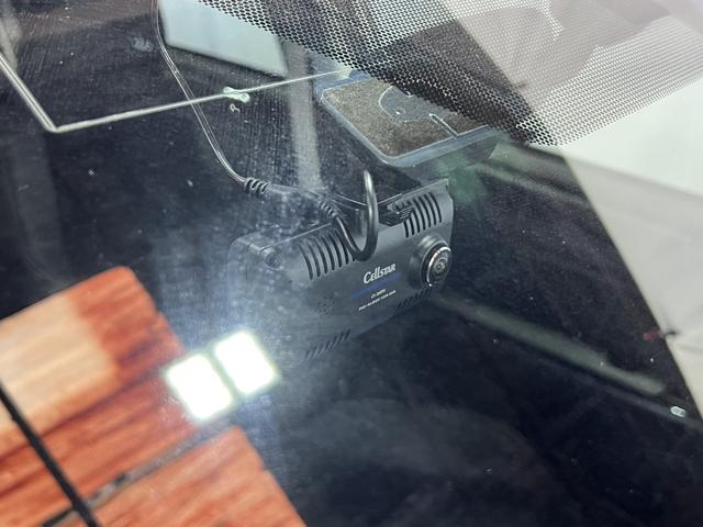 カローラフィールダー１．５Ｇ　エアロツアラー・ダブルバイビーナビ　バックカメラ　ドラレコ　ＥＴＣ　オートエアコン　ルーフキャリア　認定中古車　ＣＶＴ　１５００（香川県）の中古車