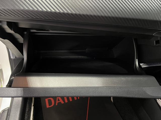 カローラフィールダー１．５Ｇ　エアロツアラー・ダブルバイビーナビ　バックカメラ　ドラレコ　ＥＴＣ　オートエアコン　ルーフキャリア　認定中古車　ＣＶＴ　１５００（香川県）の中古車