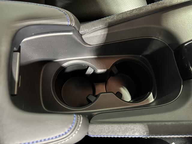 プレリュードベースグレード純正ディスプレィオーディオ　ＥＴＣ　バックカメラ　キーフリー　シートヒーター　認定中古車　ＣＶＴ　２０００（香川県）の中古車