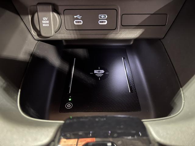 プレリュードベースグレード純正ディスプレィオーディオ　ＥＴＣ　バックカメラ　キーフリー　シートヒーター　認定中古車　ＣＶＴ　２０００（香川県）の中古車