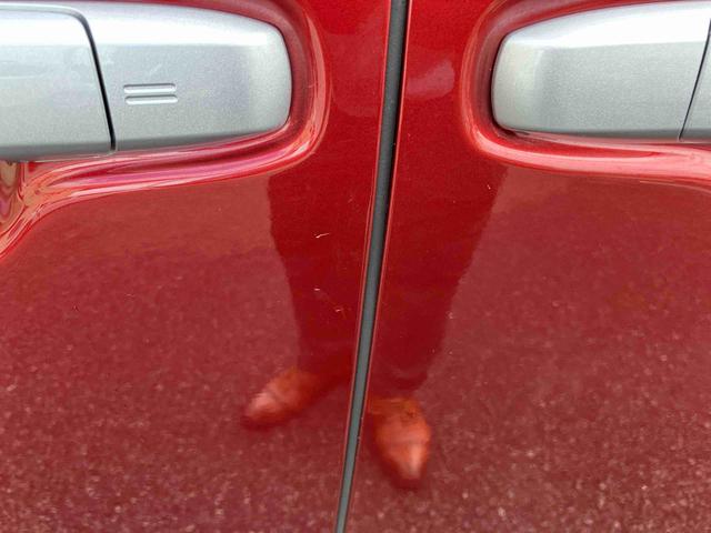 タントＬＬＥＤヘッドライト　左右スライドドア　助手席側センターピラーレス　オートライト　プッシュボタンスターター　オートエアコン　アイドリングストップ　コーナーセンサー　衝突被害軽減ブレーキ（千葉県）の中古車