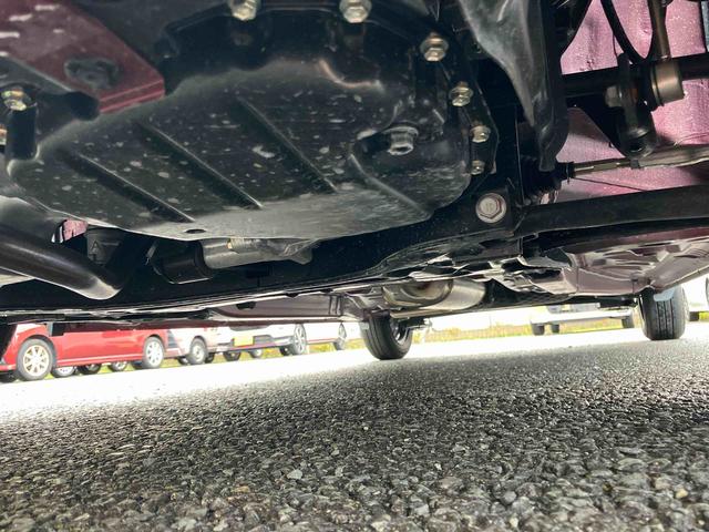 タントＬＬＥＤヘッドライト　左右スライドドア　助手席側センターピラーレス　オートライト　プッシュボタンスターター　オートエアコン　アイドリングストップ　コーナーセンサー　衝突被害軽減ブレーキ（千葉県）の中古車
