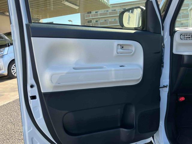 ムーヴキャンバスストライプスＸスマアシ／ハロゲンヘッドライト／オートハイビーム／１４インチホイール／両側自動スライドドア／コーナーセンサー／ベンチシート／サイドエアバック／カーテンシールド／キーフリーシステム／プライバシーガラス（千葉県）の中古車