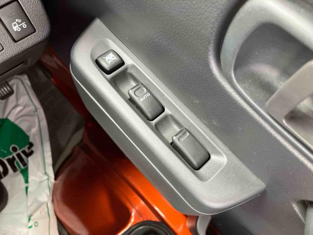 ハイゼットトラックエクストラ　４ＷＤ４ＷＤ　４速ＡＴ　ナビ／ＢＴ／ＤＴＶ／ＤＩＳＣ　フォグランプ　荷台作業灯　リヤ４枚リーフスプリング　テールゲートチェーン　フロントダークメッキガーニッシュ　工具箱　フロアイルミネーション　キーレス（千葉県）の中古車