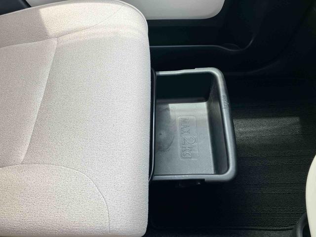 ムーヴキャンバスＧメイクアップ　ＳＡIIＣＤチューナー　ルーフキャリア　両側電動スライドドア　ＬＥＤヘッドライト＆フォグランプ　置きラクＢＯＸ　プッシュボタンスターター　電動格納ドアミラー　横滑り防止装置　衝突被害軽減ブレーキ（千葉県）の中古車
