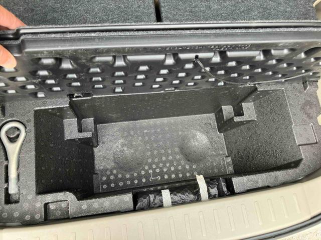 ムーヴＬ　ＳＡＡｓ−Ｉｓ車　オーディオレス　キーレスエントリー　運転席シートリフター　チルドステアリン　プライバシーガラス　電動格納ミラー　アイドリングストップ（千葉県）の中古車