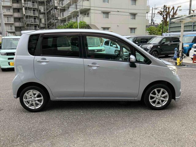 ムーヴカスタム　Ｘナビ／ＤＩＳＣ　ＥＴＣ　ＨＩＤヘッドランプ　フォグランプ　ドアミラーターンランプ　スマートキー／プッシュボタンスタート　アルミホイール（千葉県）の中古車