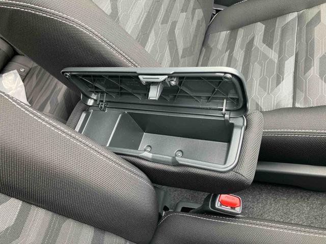 タフトＧターボ　ダーククロムベンチャー前後専用ダークガーニッシュ　ガラスルーフ　ルーフレール　１５インチアルミ　シートヒーター　ＬＥＤヘッド＆フォグランプ　バックカメラ　クルコン　電動駐車ブレーキ　衝突被害軽減ブレーキ　コーナーセンサー（千葉県）の中古車