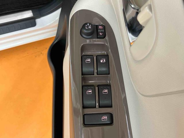 ムーヴキャンバスＧメイクアップＶＳ　ＳＡIIIパノラマカメラ連動８インチフルセグナビ　ＵＳＢ接続　ブルートゥース対応　ＨＤＭＩ接続　フロント．リヤドライブレコーダー連動　運転席シートヒーター　ウインドシールドディアイサー　オキラクボックス（千葉県）の中古車