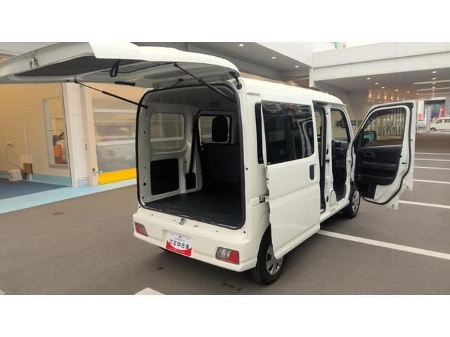 ハイゼットカーゴクルーズサポカーSワイド適合 エアコン ディスプレイオーディオ アプリケーションソケット USB接続端子 Pスタート コーナーセンサー 横滑り防止機能 誤発進抑制機能 電動格納ミラー パワーウインドウ(神奈川県)の中古車