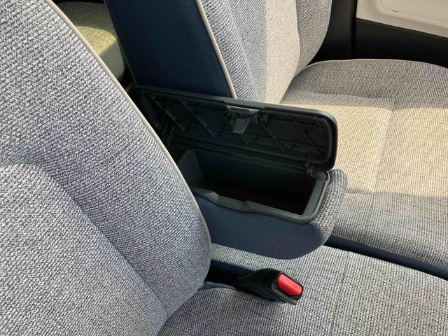 ムーヴキャンバスストライプスＧターボＬＥＤヘッドライト／両側電動スライドドア／コーナーセンサー／アイドリングストップ／衝突回避支援システム／横滑り防止装置／オートライト／オートエアコン／キーフリー／電動格納ミラー／電動パーキングブレーキ（千葉県）の中古車