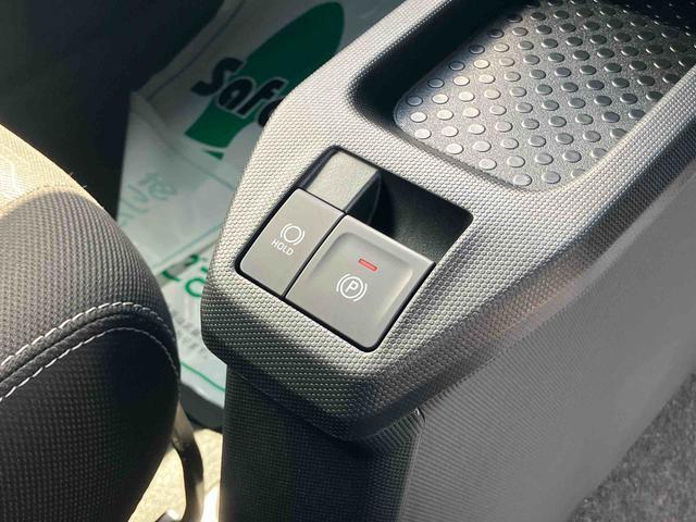 タフトG クロムベンチャーLEDヘッドライト/スカイフィールトップ/プッシュボタンエンジンスターター/アイドリングストップ/オートライト/コーナーセンサー/衝突回避支援システム/オートエアコン/キーフリーシステム(千葉県)の中古車