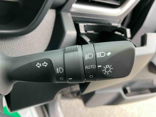 トールカスタムG9インチスマホ連携ディスプレイオーディオ/アダプティブクルーズコントロール/LEDヘッドライト/両側電動スライドドア/コーナーセンサー/アイドリングストップ/衝突回避支援システム/横滑り防止装置(千葉県)の中古車