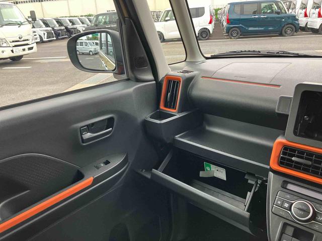 タントファンクロスターボLEDヘッドライト/両側電動スライドドア/コーナーセンサー/アイドリングストップ/衝突回避支援システム/横滑り防止装置/オートエアコン/アルミホイール/キーフリーシステム/電動格納ミラー/オートライト(千葉県)の中古車