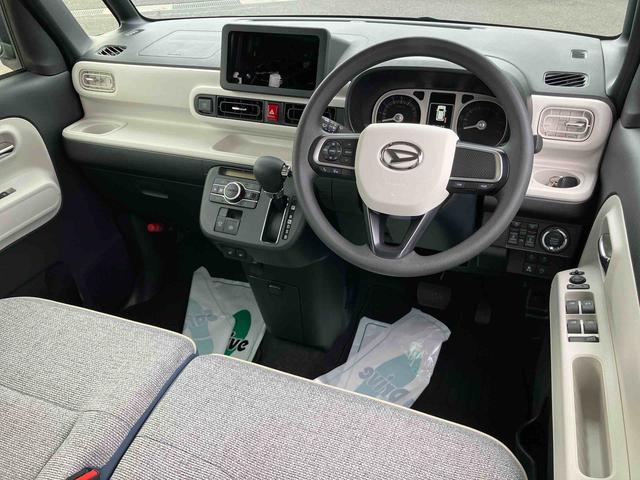 ムーヴキャンバスストライプスＧＬＥＤヘッドライト／両側電動スライドドア／コーナーセンサー／アイドリングストップ／衝突回避支援システム／横滑り防止装置／オートライト／オートエアコン／キーフリー／電動格納ミラー／電動パーキングブレーキ（千葉県）の中古車