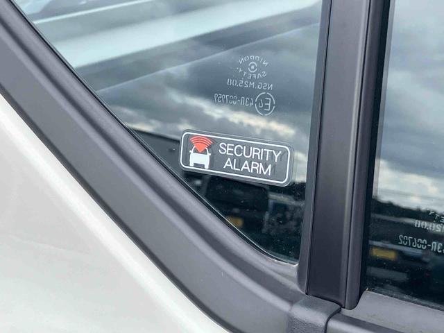 ミライースＬ　ＳＡIIIオートライト／オートハイビーム／キーレスエントリー／コーナーセンサー／アイドリングストップ／衝突回避支援システム／横滑り防止装置／マニュアルエアコン／パワーウィンドウ／盗難防止用セキュリティアラーム（千葉県）の中古車