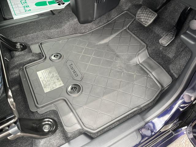 タントカスタムＲＳＬＥＤヘッドライト／両側電動スライドドア／コーナーセンサー／アイドリングストップ／衝突回避支援システム／横滑り防止装置／オートエアコン／アルミホイール／キーフリーシステム／電動格納ミラー／オートライト（千葉県）の中古車