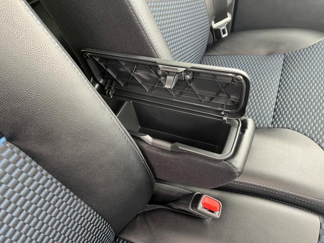 タントカスタムＲＳＬＥＤヘッドライト／両側電動スライドドア／コーナーセンサー／アイドリングストップ／衝突回避支援システム／横滑り防止装置／オートエアコン／アルミホイール／キーフリーシステム／電動格納ミラー／オートライト（千葉県）の中古車