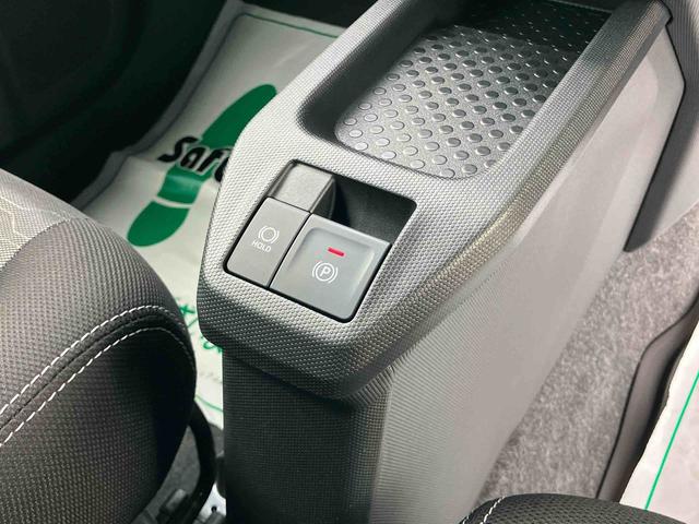 タフトＧターボ　ダーククロムベンチャーＬＥＤヘッドライト／スカイフィールトップアダプティブクルーズコントロール／／プッシュボタンエンジンスターター／アイドリングストップ／オートライト／コーナーセンサー／衝突回避支援システム／オートエアコン（千葉県）の中古車