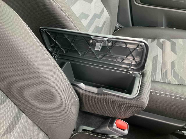 タフトＧターボ　ダーククロムベンチャーＬＥＤヘッドライト／スカイフィールトップアダプティブクルーズコントロール／／プッシュボタンエンジンスターター／アイドリングストップ／オートライト／コーナーセンサー／衝突回避支援システム／オートエアコン（千葉県）の中古車