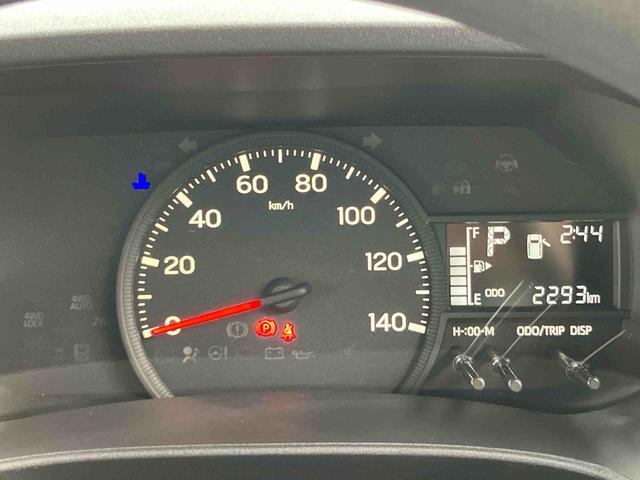 ハイゼットカーゴＤＸオートライト／衝突回避支援システム／オートハイビーム／横滑り防止装置／コーナーセンサー／スペアタイヤ／ＡＭ・ＦＭラジオ／マニュアルエアコン／アイドリングストップ／キーレス／オーバーヘッドシェルフ（千葉県）の中古車