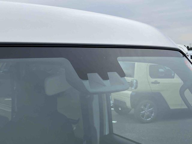 ハイゼットカーゴＤＸオートライト／衝突回避支援システム／オートハイビーム／横滑り防止装置／コーナーセンサー／スペアタイヤ／ＡＭ・ＦＭラジオ／マニュアルエアコン／アイドリングストップ／キーレス／オーバーヘッドシェルフ（千葉県）の中古車