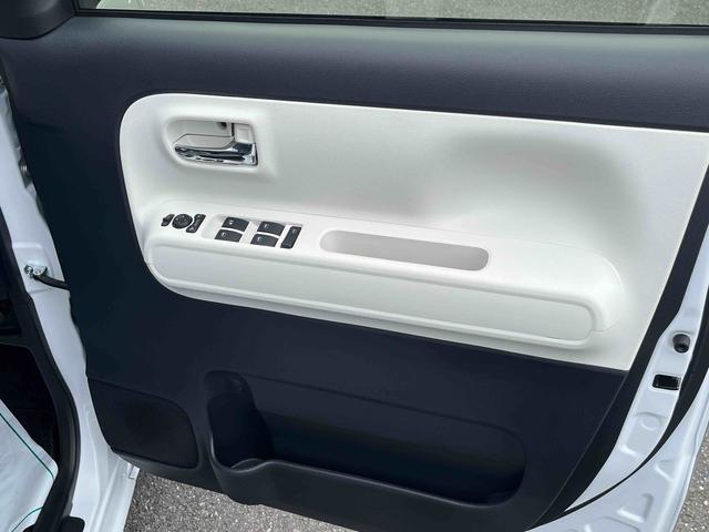 ムーヴキャンバスストライプスGターボLEDヘッドライト/両側電動スライドドア/アダプティブクルーズコントロール/コーナーセンサー/衝突回避支援システム/横滑り防止装置/オートライト/オートエアコン/電動格納ミラー/電動パーキングブレーキ(千葉県)の中古車