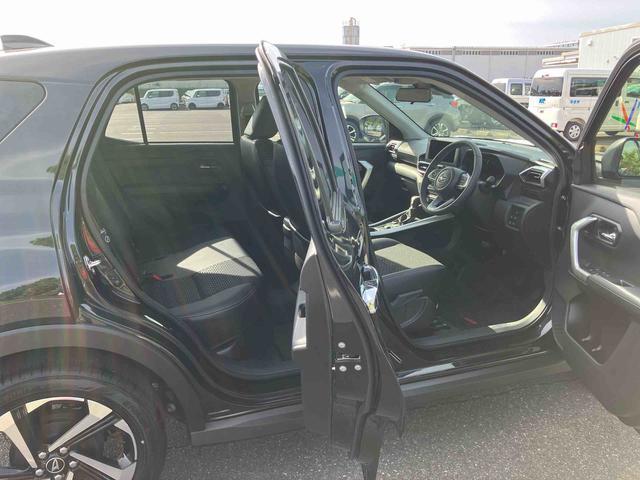 ロッキープレミアムG HEVアダプティブクルコン LEDヘッドライト&フォグランプ バックフォグランプ 17インチアルミホイール シートヒーター 電動駐車ブレーキ コーナーセンサー 衝突被害軽減ブレーキ(千葉県)の中古車