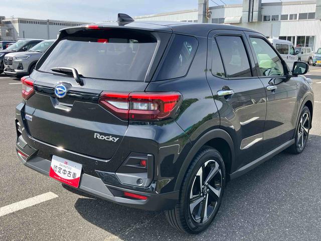 ロッキープレミアムG HEVアダプティブクルコン LEDヘッドライト&フォグランプ バックフォグランプ 17インチアルミホイール シートヒーター 電動駐車ブレーキ コーナーセンサー 衝突被害軽減ブレーキ(千葉県)の中古車