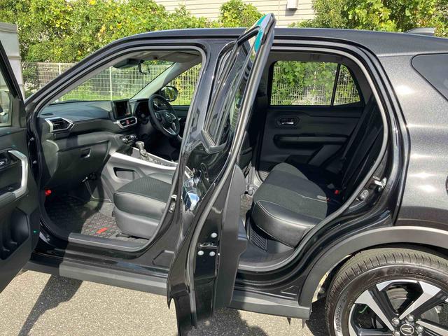 ロッキープレミアムG HEVアダプティブクルコン LEDヘッドライト&フォグランプ バックフォグランプ 17インチアルミホイール シートヒーター 電動駐車ブレーキ コーナーセンサー 衝突被害軽減ブレーキ(千葉県)の中古車