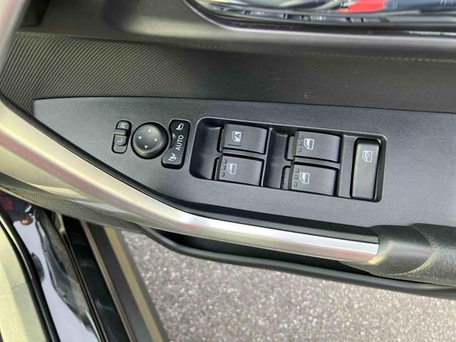 ロッキープレミアムG HEVアダプティブクルコン LEDヘッドライト&フォグランプ バックフォグランプ 17インチアルミホイール シートヒーター 電動駐車ブレーキ コーナーセンサー 衝突被害軽減ブレーキ(千葉県)の中古車