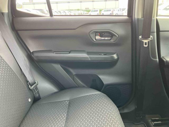 ロッキープレミアムG HEVアダプティブクルコン LEDヘッドライト&フォグランプ バックフォグランプ 17インチアルミホイール シートヒーター 電動駐車ブレーキ コーナーセンサー 衝突被害軽減ブレーキ(千葉県)の中古車