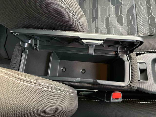 タフトGターボ ダーククロムベンチャー前後ダークガーニッシュ ガラスルーフ ルーフレール 15インチアルミ LEDヘッドライト&フォグランプ バックカメラ シートヒーター 電動駐車ブレーキ 自動追従クルコン 衝突被害軽減ブレーキ(千葉県)の中古車