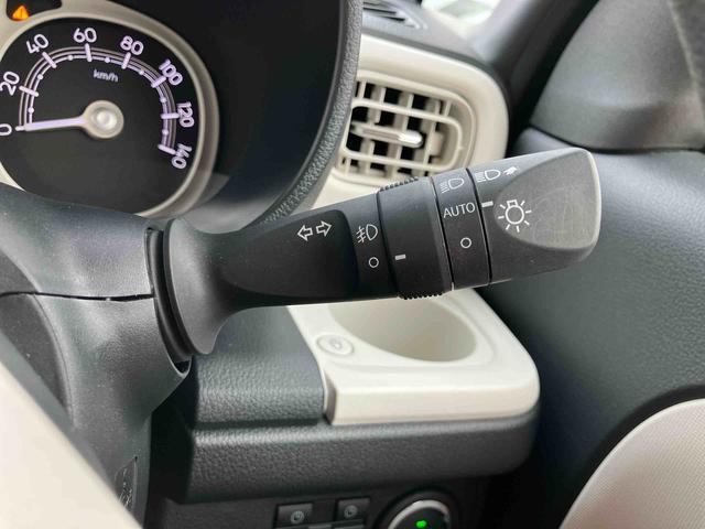 ムーヴキャンバスストライプスＧターボ両側電動スライドドア　ＬＥＤヘッドライト＆フォグランプ　シートヒーター　保温カップホルダー　電動駐車ブレーキ　バックカメラ　ステアリングスイッチ　自動追従クルコン　衝突被害軽減ブレーキ（千葉県）の中古車