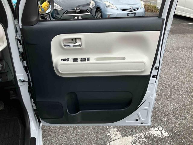 ムーヴキャンバスストライプスＧターボ両側電動スライドドア　ＬＥＤヘッドライト＆フォグランプ　シートヒーター　保温カップホルダー　電動駐車ブレーキ　バックカメラ　ステアリングスイッチ　自動追従クルコン　衝突被害軽減ブレーキ（千葉県）の中古車